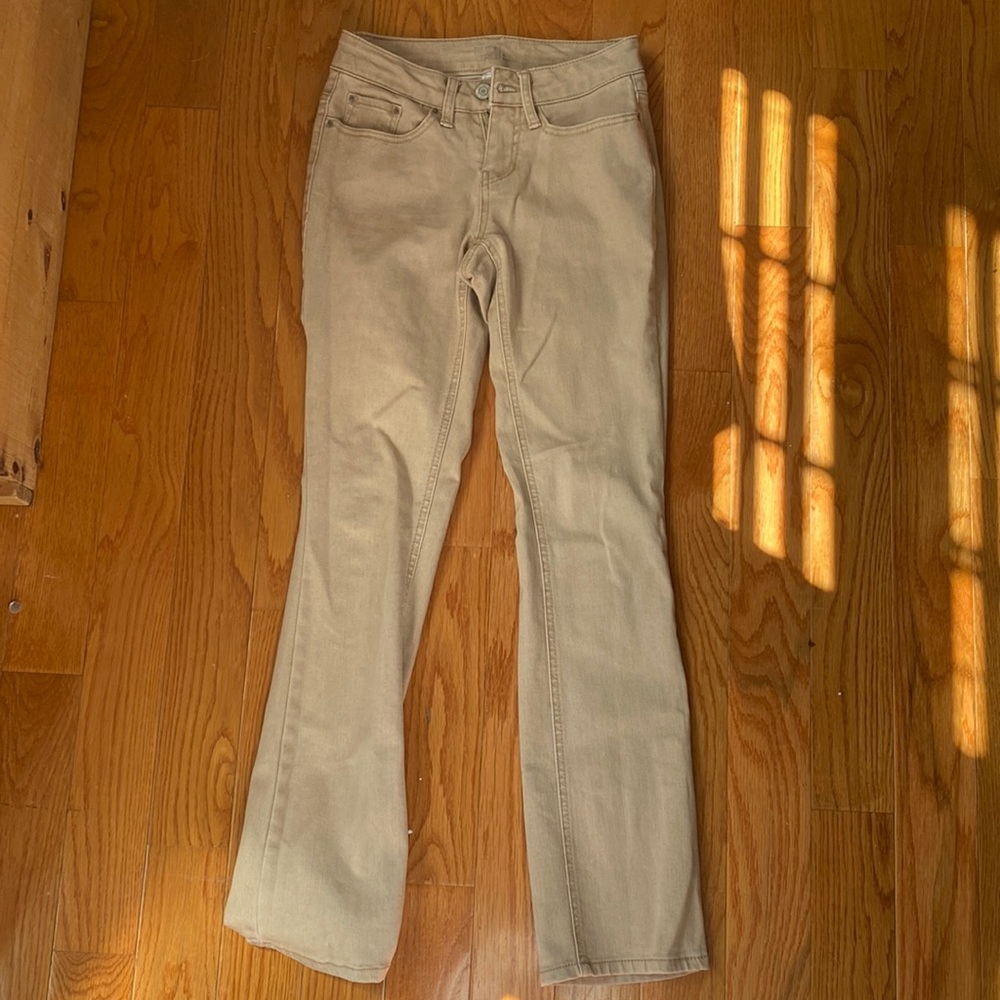 Bootcut khaki pants - so flattering!
